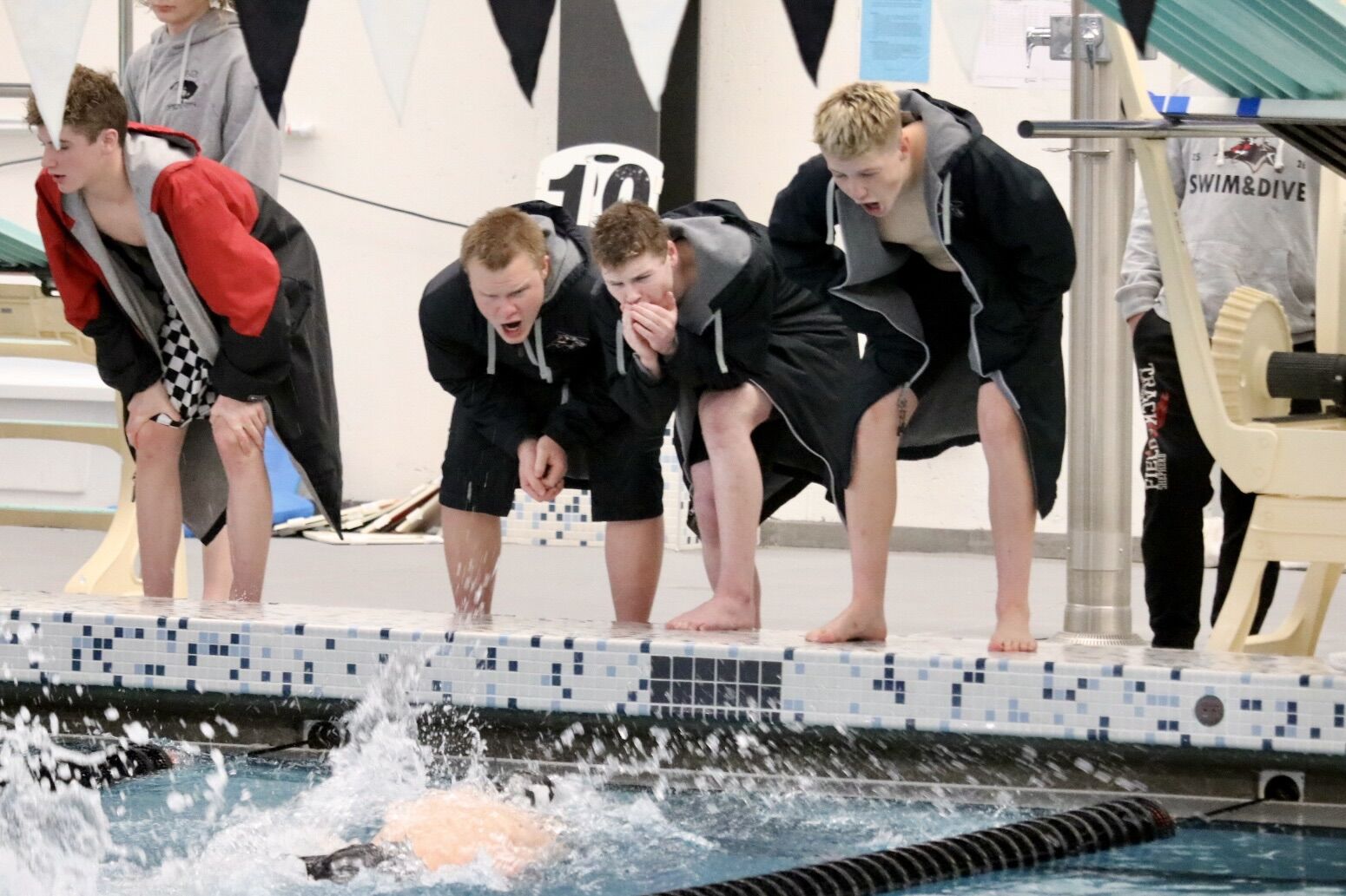 Rangers Swim Team places 6th at State