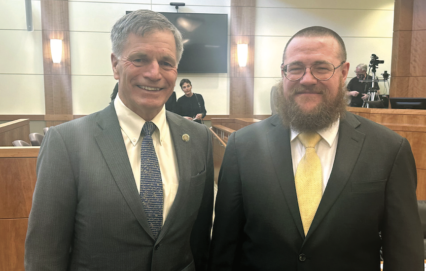 Deering sworn in as Circuit Court Judge in the Third Judicial District