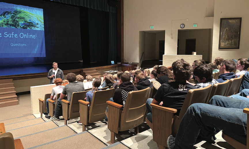 Special Agent speaks to Cokeville students