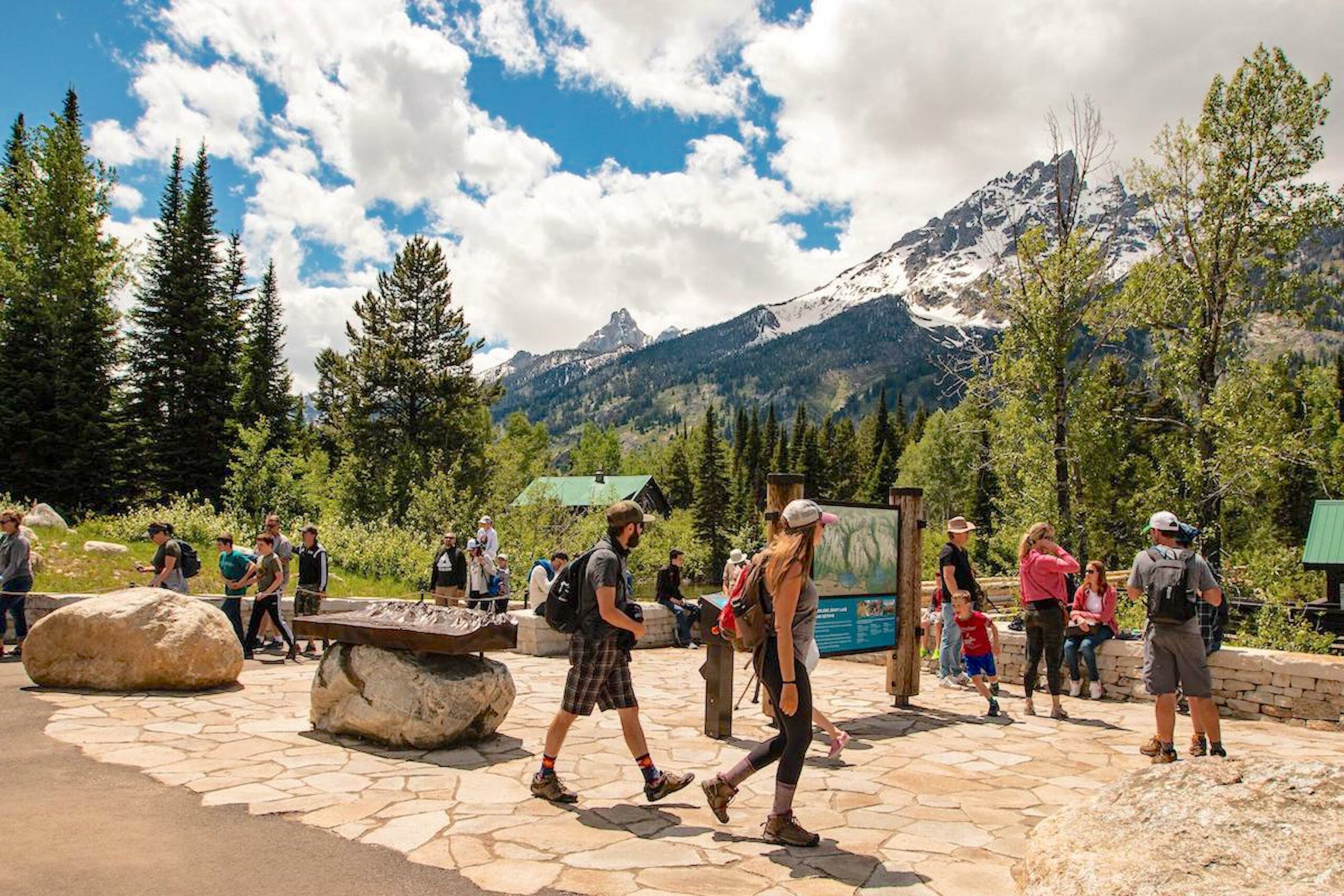 Tourism stable amid warm conditions
