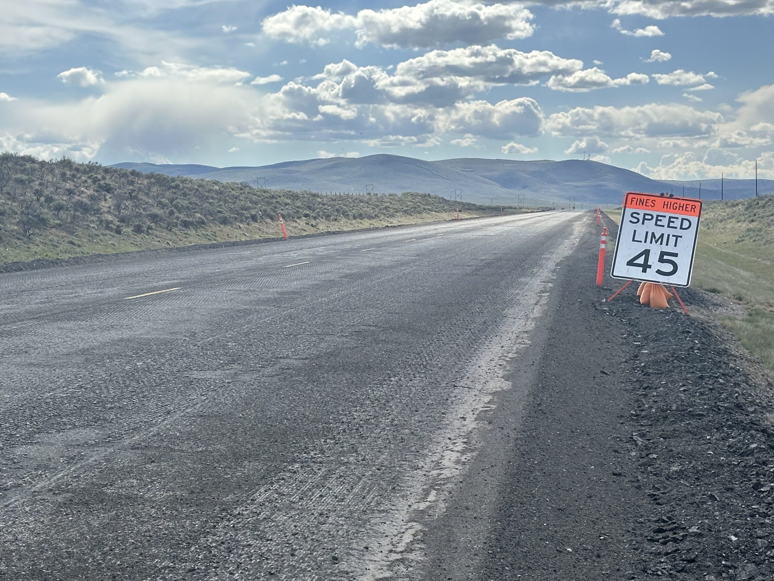 Work continues on US 30 west of Kemmerer