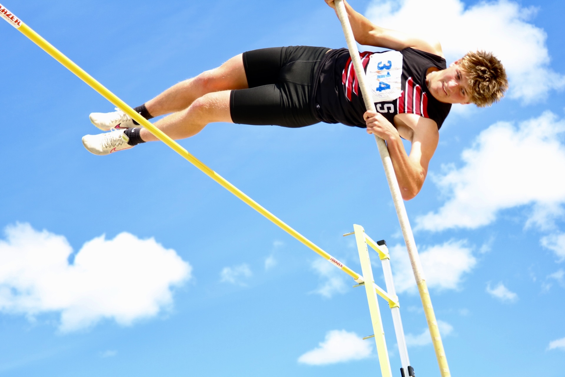 Relays and Vaulters add to Kemmerer’s point totals on Day 2 of State Track