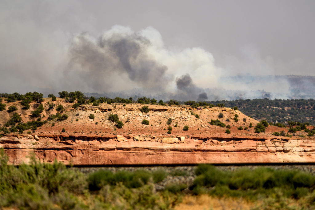 3 firefighters killed in Colorado as wildfires stoked by heat, wind rage across the West