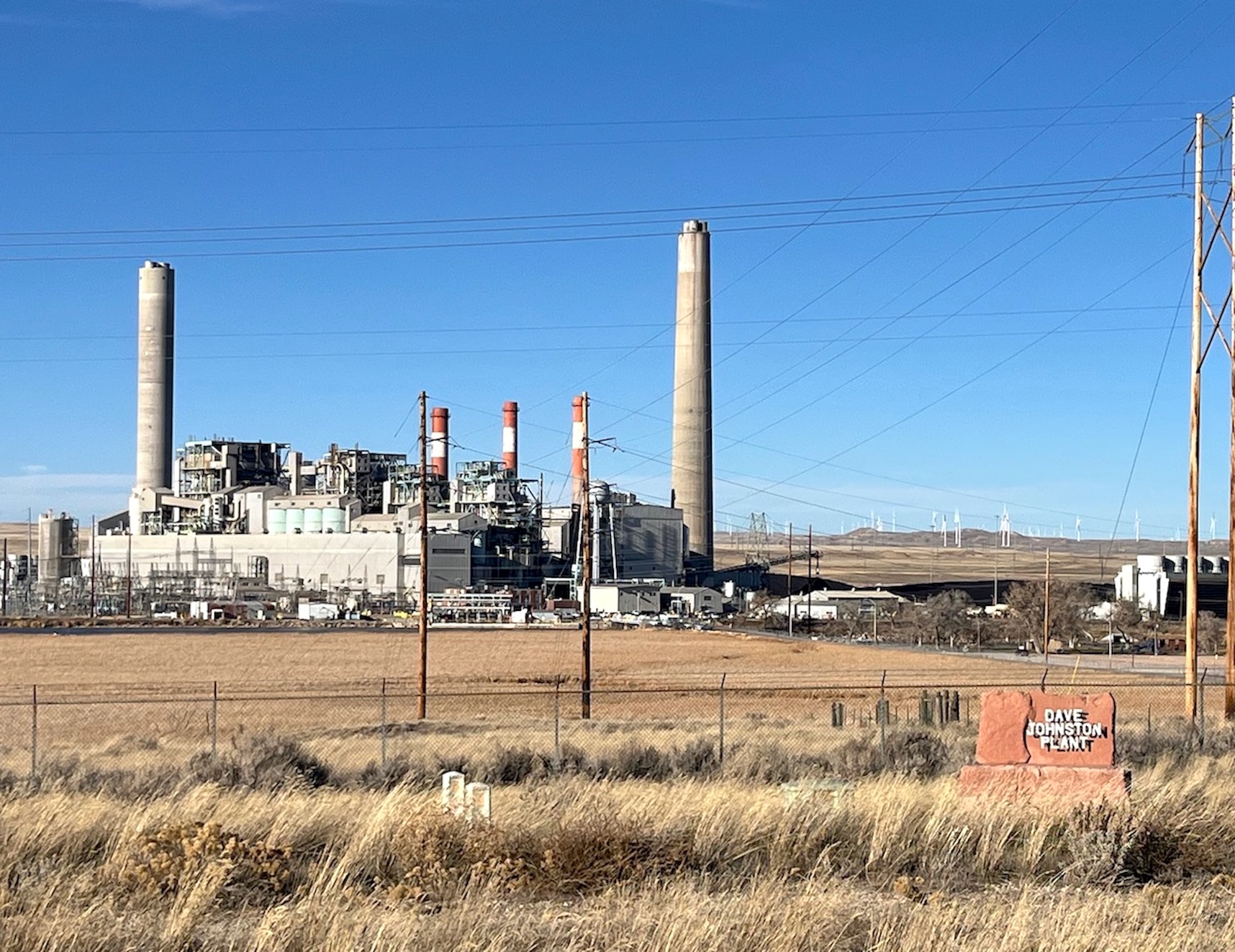 Wyoming lawmakers mull electric generation tax to address average customers’ rising bills