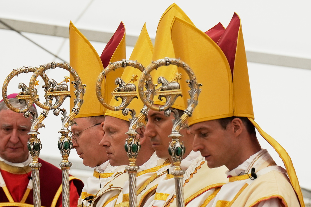 Defying Pope Leo XIV, traditionalists go ahead with bishop consecrations in Switzerland